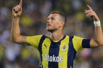 Dzeko alla Fiorentina, il contratto e lo stipendio