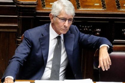 Lega Serie A-Governo, polemica sui diritti tv tra club e Abodi sulla mutualità