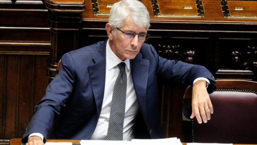 Lega Serie A-Governo, polemica sui diritti tv tra club e Abodi sulla mutualità