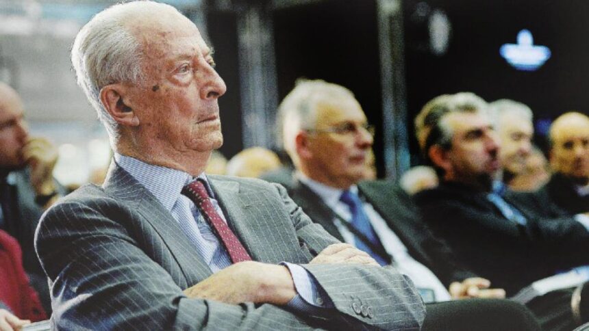 Morto Franzo Grande Stevens, presidente onorario della Juventus