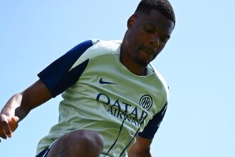 Inter, Denzel Dumfries salta il Monterrey per un affaticamento all'adduttore