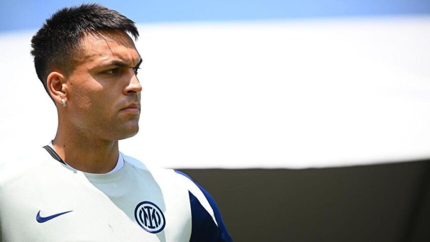 Inter, Lautaro Martinez: "Dopo la finale non ho parlato per cinque giorni. Chivu come me"