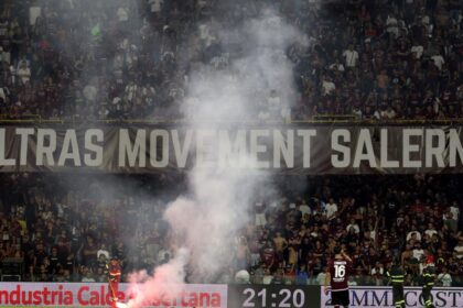 Salernitana retrocessa in C. Il giudice sportivo: due gare a porte chiuse