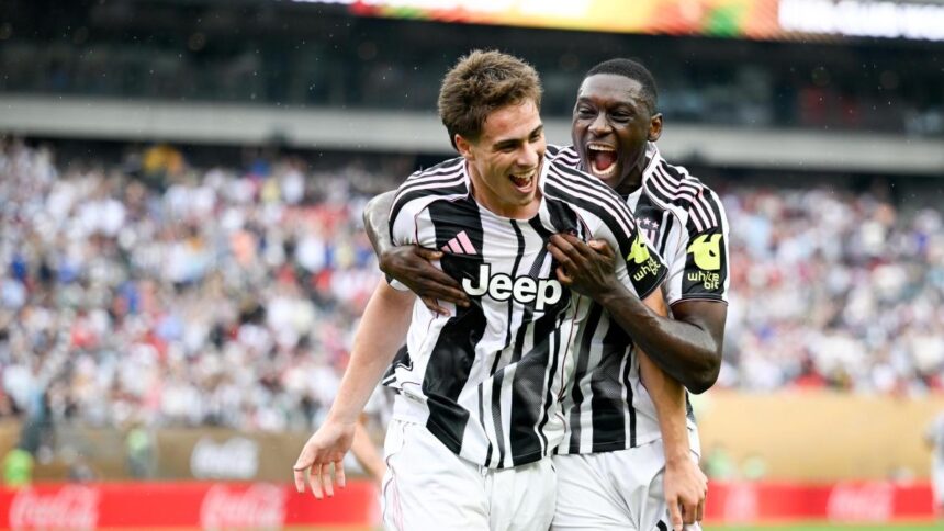 Juve, Kolo Muani: "Giocare con Yildiz è pura magia. Futuro? Qui sto bene e sono felice"