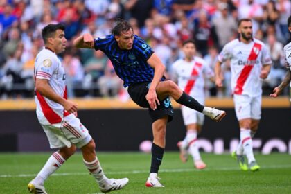 Inter-River Plate 2-0 gol di Pio Esposito e Bastoni