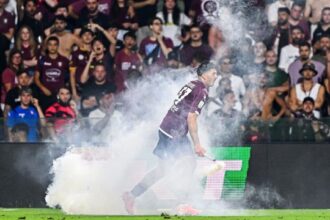 Salernitana, il sindaco attacca la Lega e difende i tifosi ma arriva stangata del Giudice Sportivo