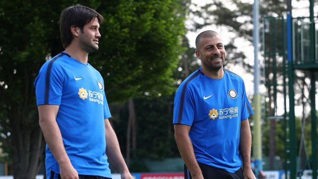 con Chivu c'è Samuel. La lettera ai tifosi del Parma e la presentazione alla Pinetina