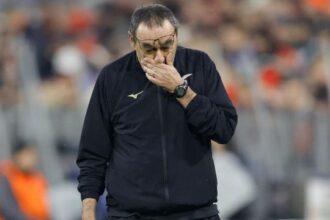 Sarri avvisa Lotito sul mercato, poi indica il suo erede e manda un messaggio all’Inter su Rovella