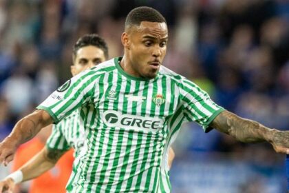 maxi-offerta al Betis per il brasiliano bocciato da Conte
