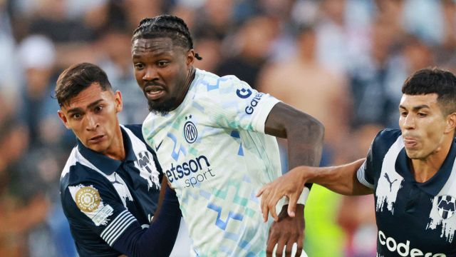 Thuram si ferma, Pio Esposito recupera ma Chivu resta in emergenza per l’Urawa