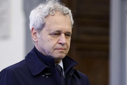 Mentana a Inzaghi: a te l'Arabia a noi l'orgoglio! Poi paragona Psg-Inter a Brasile-Italia '70