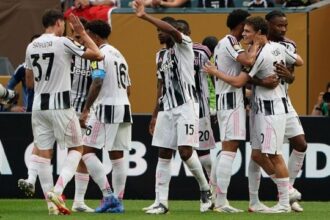 Yildiz fa per tre e trascina Madama agli ottavi, segna anche Vlahovic