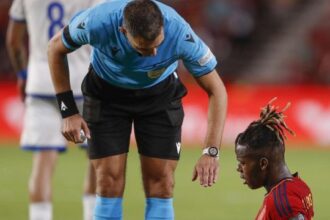 arbitro Sozza e il Var Chiffi fanno infuriare la Spagna, maxirissa nel finale con l'Inghilterra