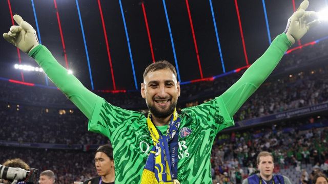 l'agente sorpreso nella sede dell'Inter, come ha reagito Gigio. Il retroscena con Acerbi