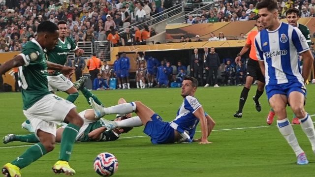 Palmeiras-Porto che spettacolo, il Botafogo vince e debutta ex Inter Correa