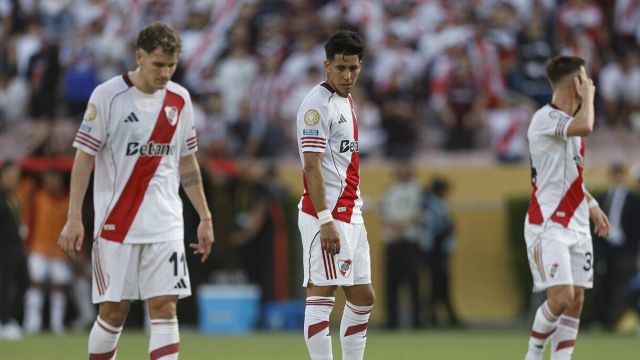 la Fluminense s’addormenta e si sveglia poi col poker