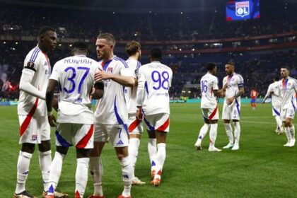 Lione, Inter e i tanti debiti, perché i francesi retrocessi e i nerazzurri no