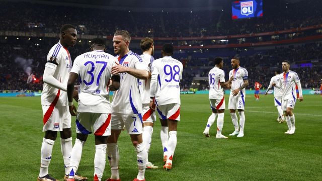 Lione, Inter e i tanti debiti, perché i francesi retrocessi e i nerazzurri no