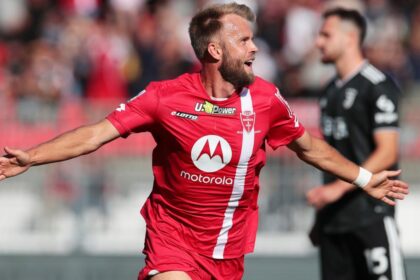 Serie B: Bari, il rinnovamento della squadra di Caserta