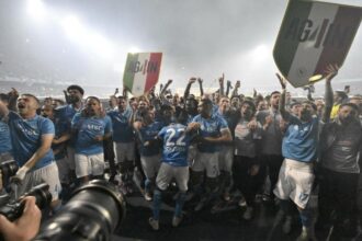Napoli, Sacchi: "Conte per il bis: lotta su tutti i fronti e sa come vincere"