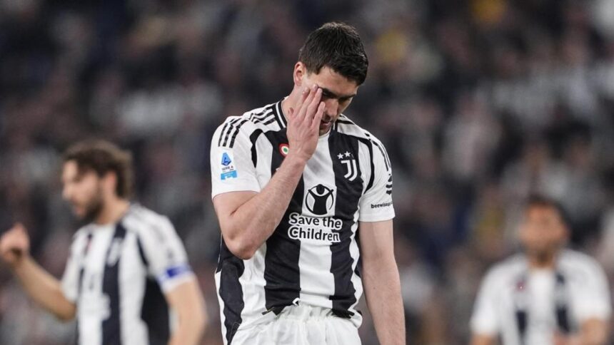 Juve-Vlahovic, spunta la pista italiana? Quanto pesa a bilancio e dove può andare davvero
