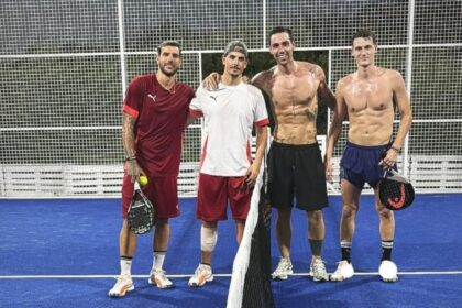 Pavard gioca a padel a Porto Cervo mentre l'Inter litiga: la foto che fa discutere