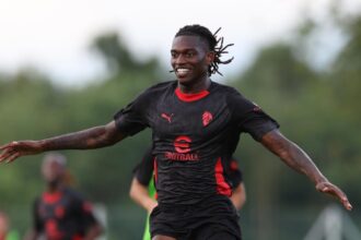 Milan, Maignan e Leao: Allegri ha i suoi riferimenti