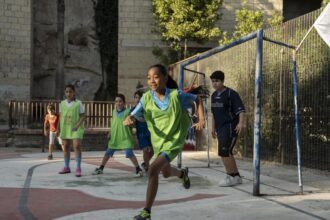 Spartak San Gennaro, la scuola calcio gratuita di Napoli