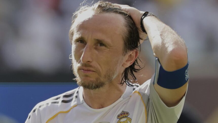 Milan, Modric a Milano a inizio settimane: visite e firma