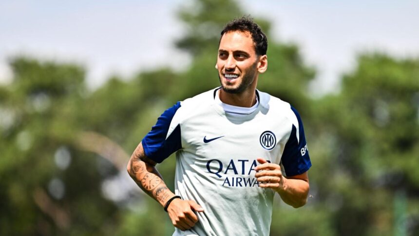 Calhanoglu cambia l'Inter di Chivu: nuovo modulo in vista?