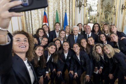 Mattarella alle azzurre: "Grande Europeo, avevo predisposto tutto per essere alla finale..