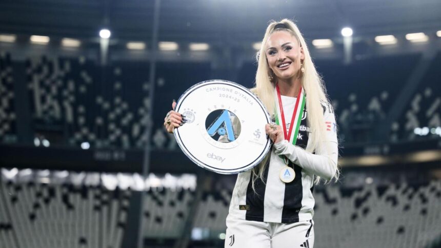 Juve, Alisha Lehmann e Douglas Luiz: il confronto nel momento bianconero