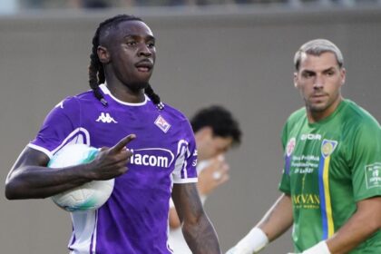 Fiorentina-Carrarese 2-0, altra vittoria per Pioli: doppietta Kean