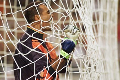 Chilavert fa 60 anni: i portieri che fanno gol. Lui, Ceni, Rigamonti...