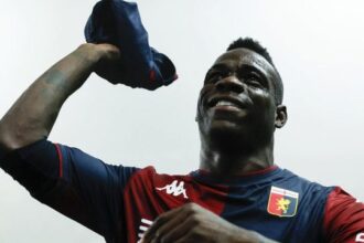 Balotelli rompe il silenzio su Vieira. Retroscena sulla celebre maglietta Why always me? Non fu un'idea sua