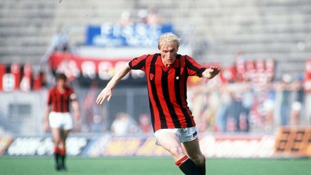stella al Milan, licenziato dal Napoli