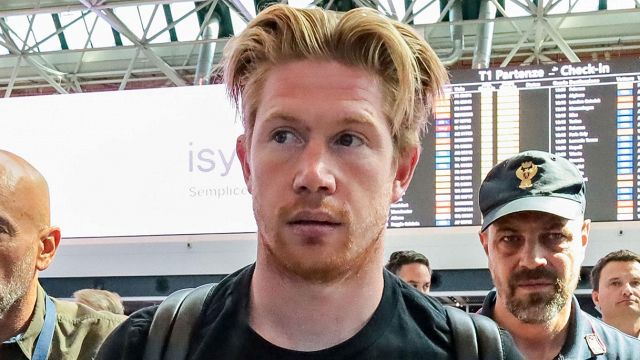 Napoli-Arezzo, campioni d'Italia contro il passato di Conte e De Bruyne, probabili formazioni e dove vederla in tv e streaming