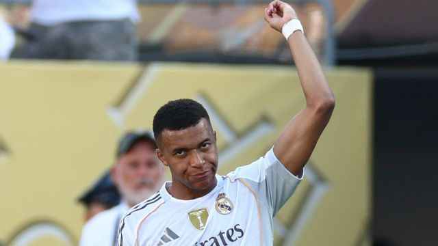 Il Real Madrid lascia Mbappè solo allo stadio e va via senza di lui dopo la vittoria sul Borussia: il retroscena