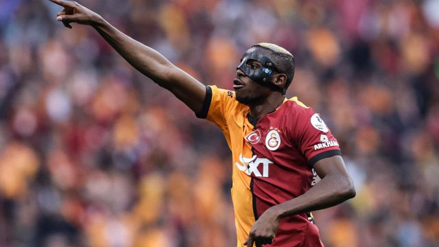 trattativa bloccata, De Laurentiis chiede garanzie. Per Lucca è duello con l’Atalanta