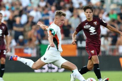 Fiorentina, nuovo regista cercasi: idea Nicolussi Caviglia