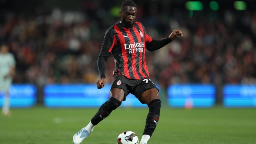 Milan, Tomori alza il muro: "Pronti a stupire con le idee di Allegri"