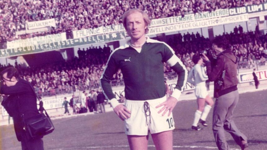 Adriano Lombardi e la lotta contro la Sla - Serie A Noir