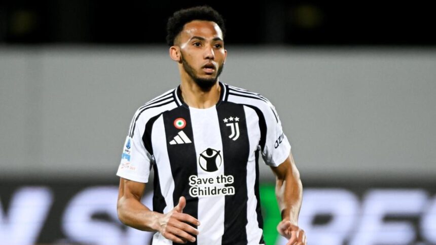 Juve, Sunderland su Kelly: è la cessione che può sbloccare Kolo