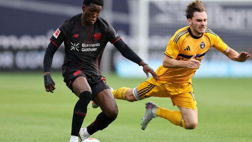 Augsburg-Pisa finisce 2-2. Tramoni illude con doppietta, poi Mouniè