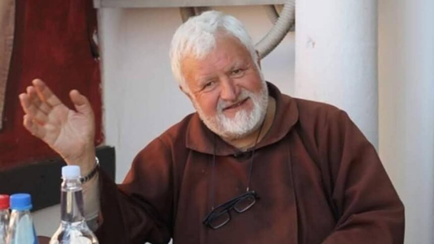 Il ritratto di Padre Fedele, frate ultrà