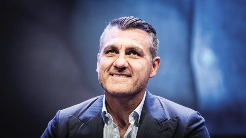 Vieri: "Inter davanti al Napoli, poi Modric, Pio Esposito e..."