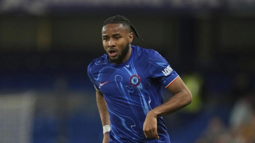 Milan, Nkunku è arrivato: visite e firma. Si tratta per Dovbyk