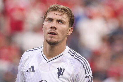 Napoli chiude l'acquisto di Hojlund, domani visite mediche - Calcio