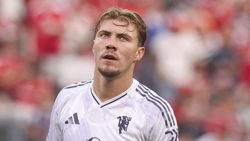 Napoli chiude l'acquisto di Hojlund, domani visite mediche - Calcio