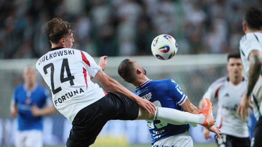 Calcio: Ziolkowski dal Legia Varsavia alla Roma - Calcio